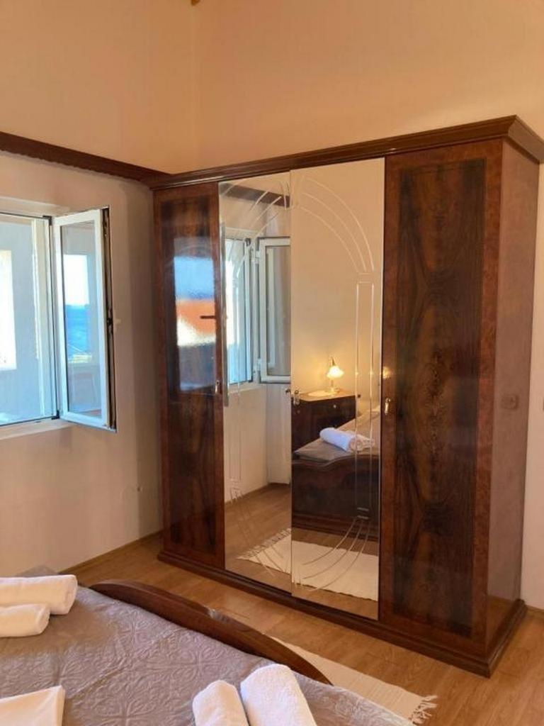 Apartments By The Sea Milna, Vis - 8896 Cameră foto