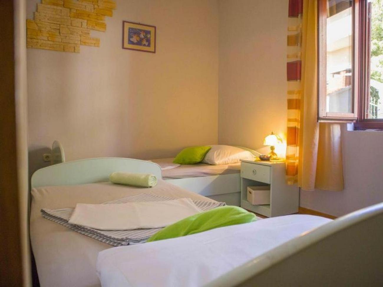 Apartments By The Sea Milna, Vis - 8896 Cameră foto